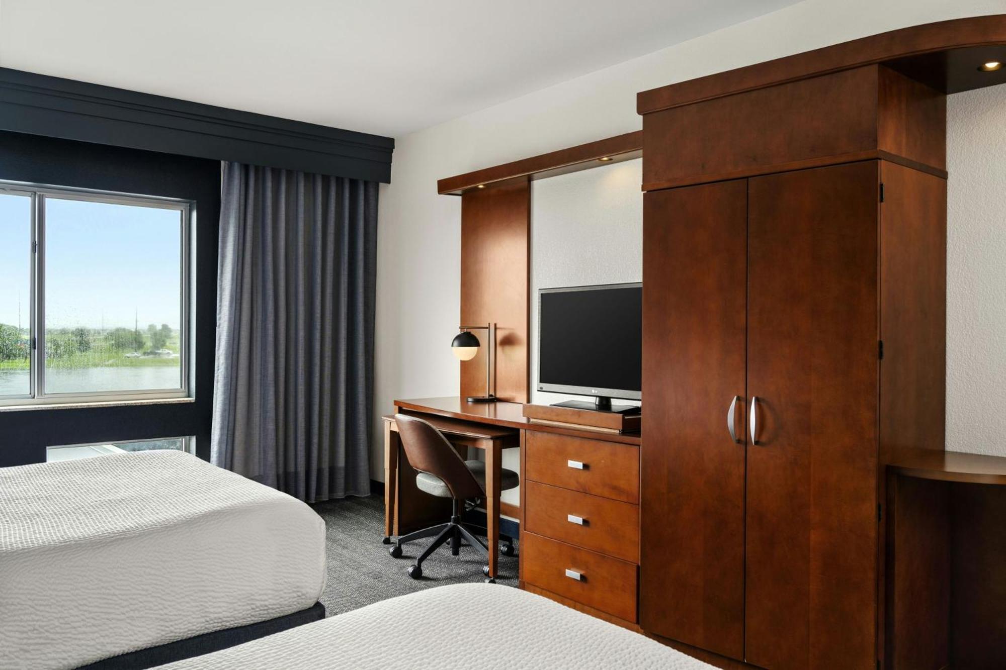 Courtyard By Marriott Evansville East Eksteriør bilde