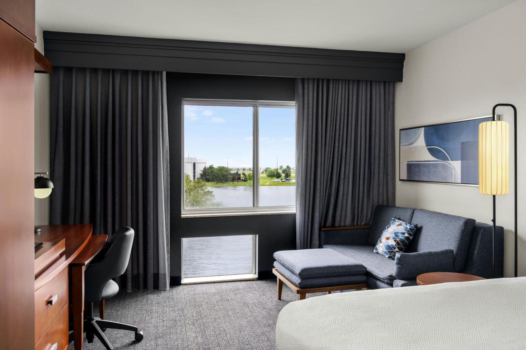 Courtyard By Marriott Evansville East Eksteriør bilde