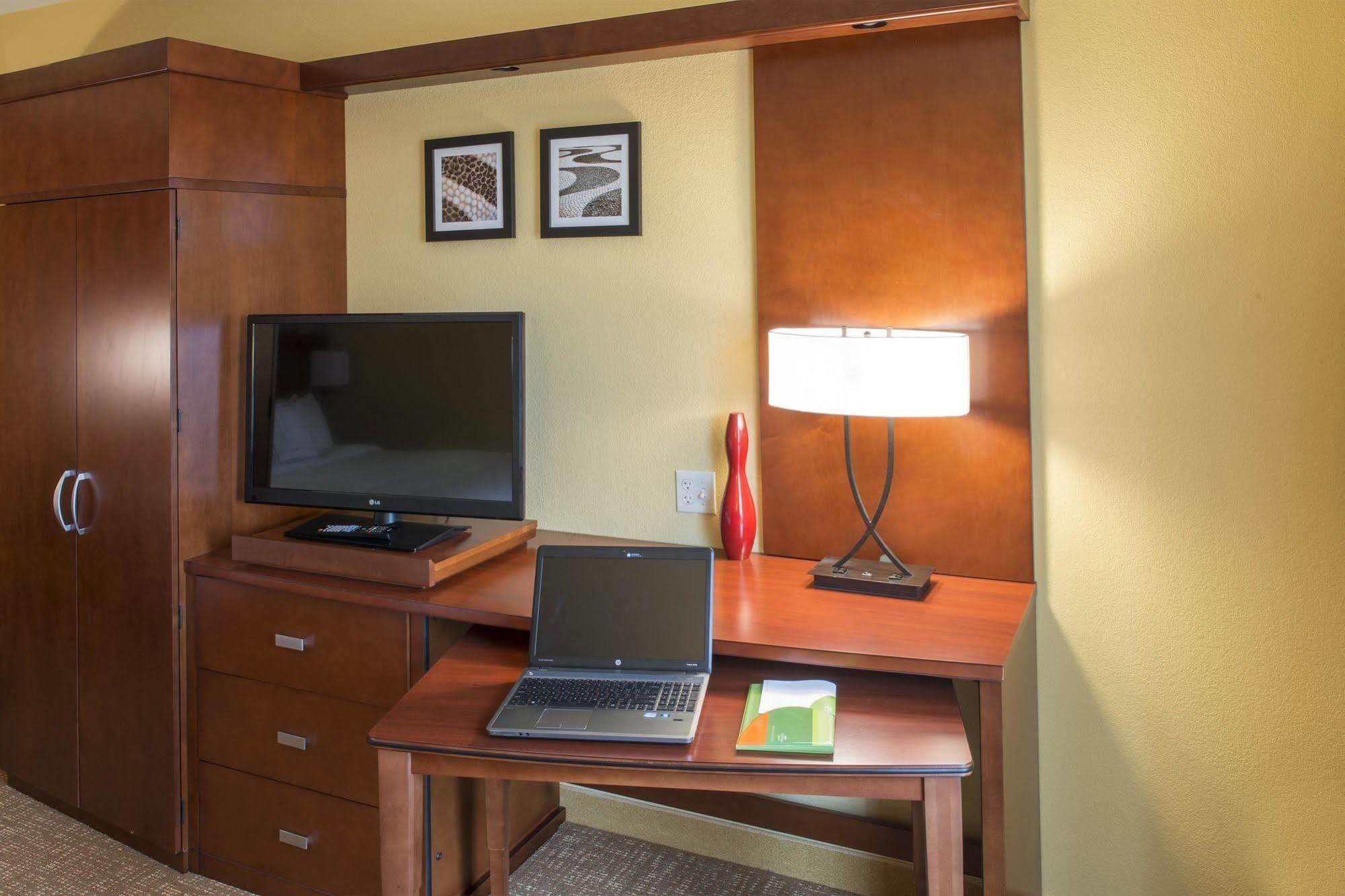 Courtyard By Marriott Evansville East Eksteriør bilde