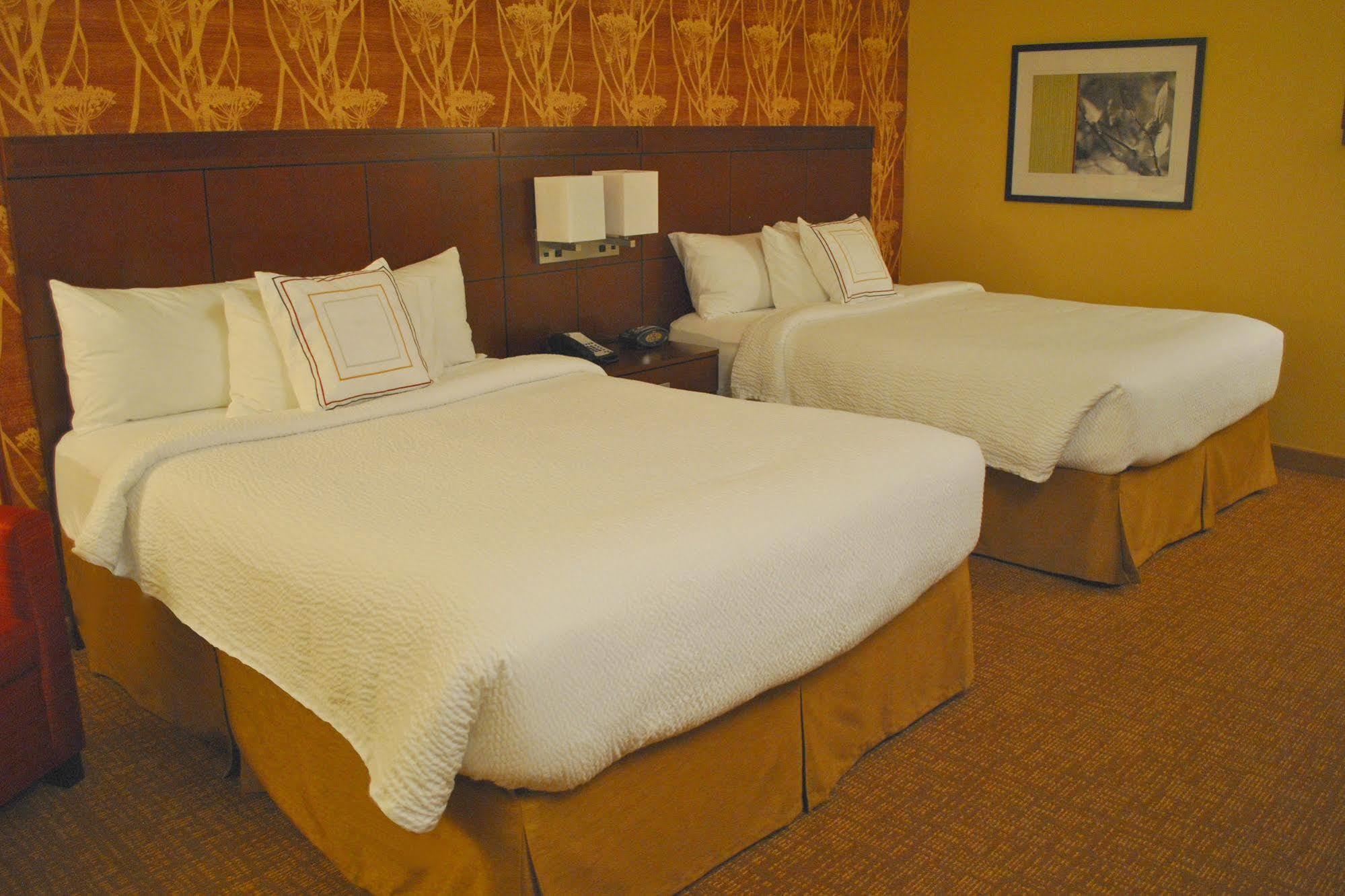 Courtyard By Marriott Evansville East Eksteriør bilde